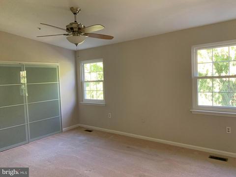 13124 Silver Maple Ct, Bowie, MD 20715 photo 6