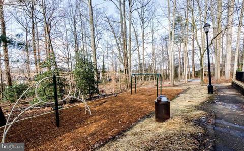 13124 Silver Maple Ct, Bowie, MD 20715 photo 17
