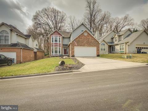 9321 Creekview Dr, Laurel, MD 20708 photo 1