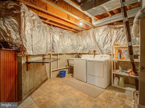 9321 Creekview Dr, Laurel, MD 20708 photo 62