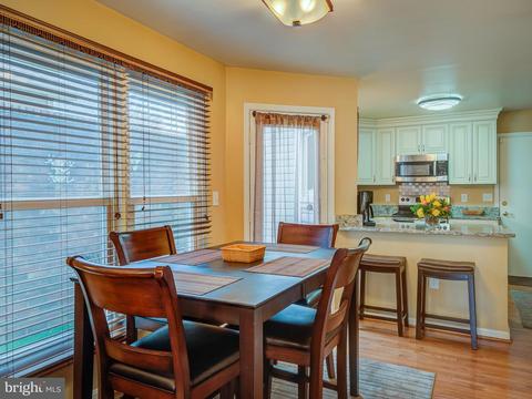 9321 Creekview Dr, Laurel, MD 20708 photo 30