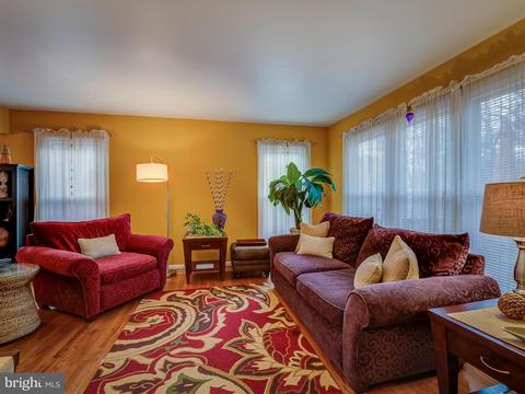 9321 Creekview Dr, Laurel, MD 20708 photo 16