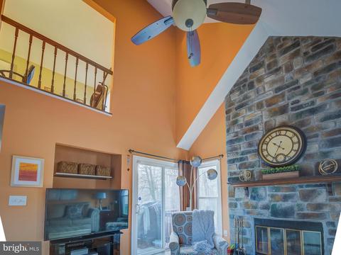 9321 Creekview Dr, Laurel, MD 20708 photo 43