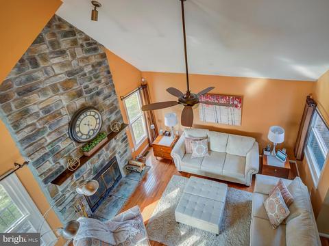 9321 Creekview Dr, Laurel, MD 20708 photo 42