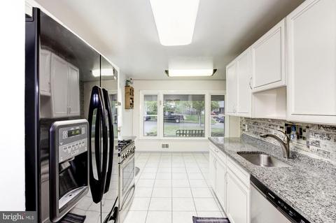 7017 Fitzpatrick Dr, Laurel, MD 20707 photo 30