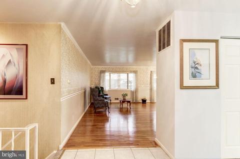 7017 Fitzpatrick Dr, Laurel, MD 20707 photo 17