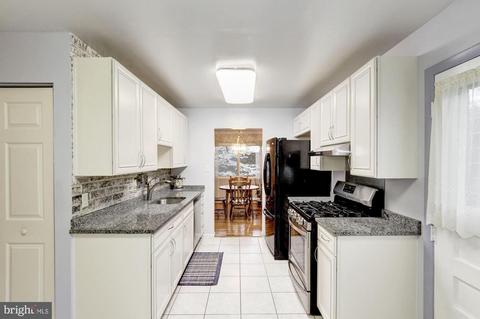 7017 Fitzpatrick Dr, Laurel, MD 20707 photo 28