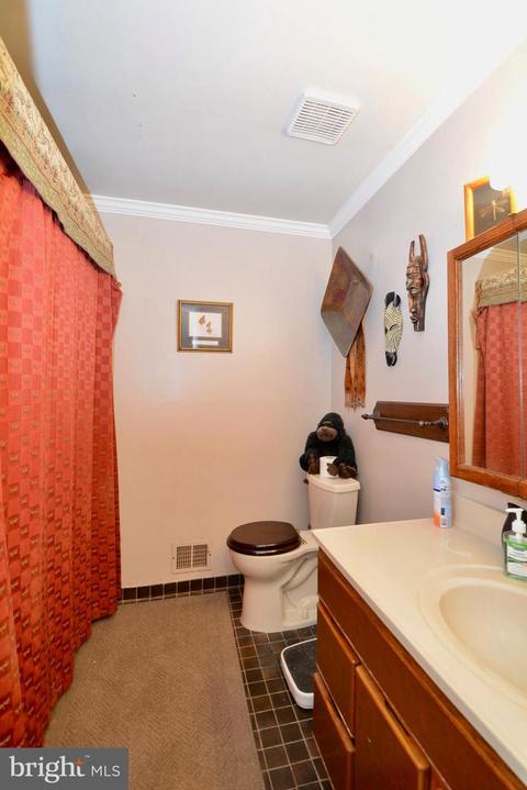 7009 Fitzpatrick Dr, Laurel, MD 20707 photo 19