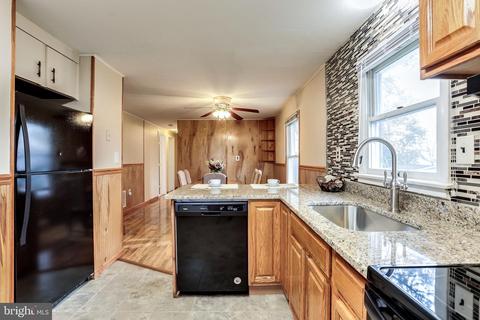514 Compton Ave, Laurel, MD 20707 photo 3