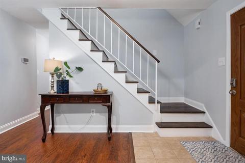 8803 Gramercy Ln, Laurel, MD 20708 photo 6