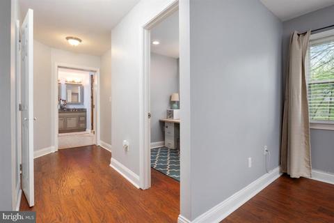 8803 Gramercy Ln, Laurel, MD 20708 photo 19