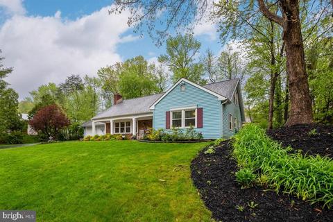 8803 Gramercy Ln, Laurel, MD 20708 photo 3