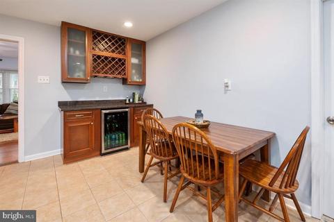 8803 Gramercy Ln, Laurel, MD 20708 photo 14
