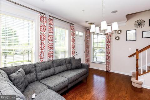 9100 Ruby Lockhart Blvd #1, Lanham, MD 20706 photo 12