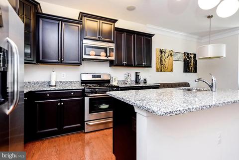 9100 Ruby Lockhart Blvd #1, Lanham, MD 20706 photo 17