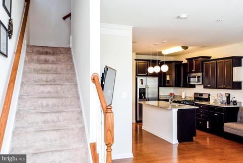 9100 Ruby Lockhart Blvd #1, Lanham, MD 20706 photo 8