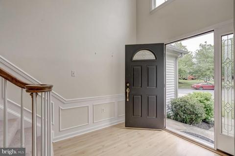11615 Lighthouse Dr, Laurel, MD 20708 photo 5