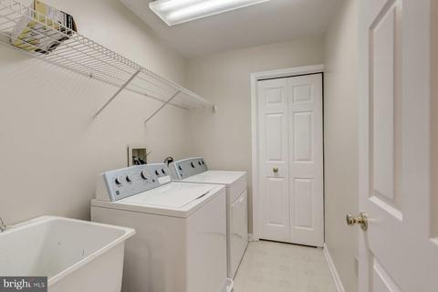 11615 Lighthouse Dr, Laurel, MD 20708 photo 25