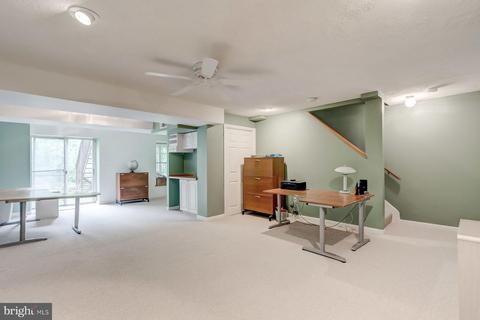 11615 Lighthouse Dr, Laurel, MD 20708 photo 30