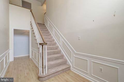 11615 Lighthouse Dr, Laurel, MD 20708 photo 6