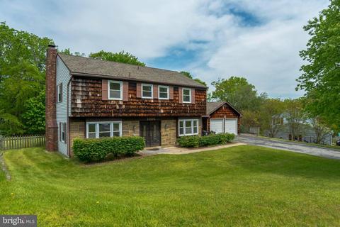 12202 Barclay Pl, Laurel, MD 20708 photo 2