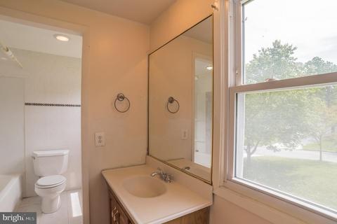 12202 Barclay Pl, Laurel, MD 20708 photo 22