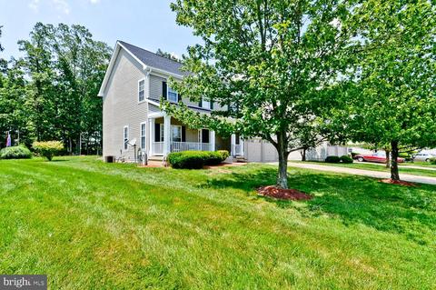 6310 Kinsey Ter, Lanham, MD 20706 photo 3
