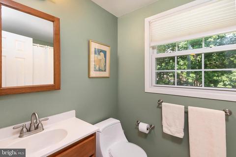 8808 Gramercy Ln, Laurel, MD 20708 photo 23