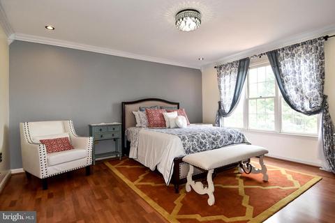 8904 Admiral Dr, Laurel, MD 20708 photo 24