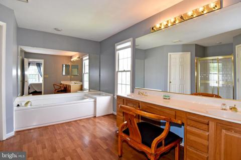 8904 Admiral Dr, Laurel, MD 20708 photo 28