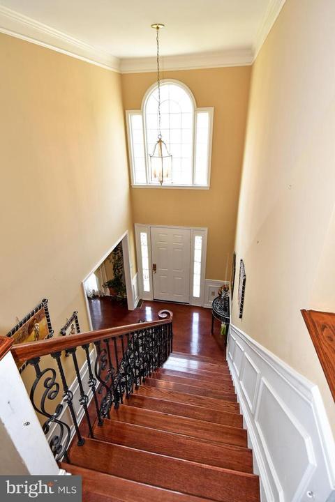 8904 Admiral Dr, Laurel, MD 20708 photo 38