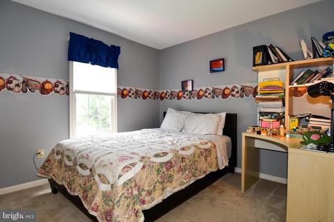 8904 Admiral Dr, Laurel, MD 20708 photo 31