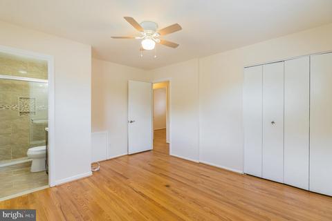 9201 Rolling View Dr, Lanham, MD 20706 photo 26