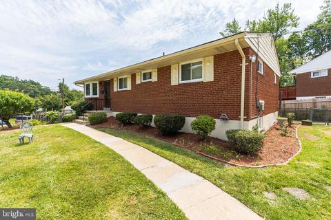 9201 Rolling View Dr, Lanham, MD 20706 photo 3