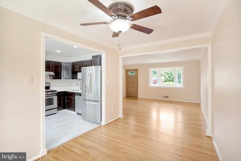 9201 Rolling View Dr, Lanham, MD 20706 photo 13