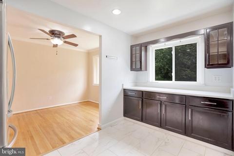 9201 Rolling View Dr, Lanham, MD 20706 photo 15