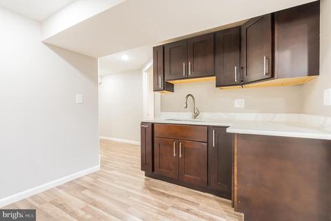 9201 Rolling View Dr, Lanham, MD 20706 photo 33