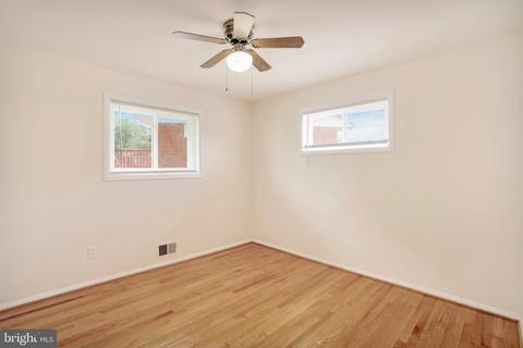 9201 Rolling View Dr, Lanham, MD 20706 photo 23