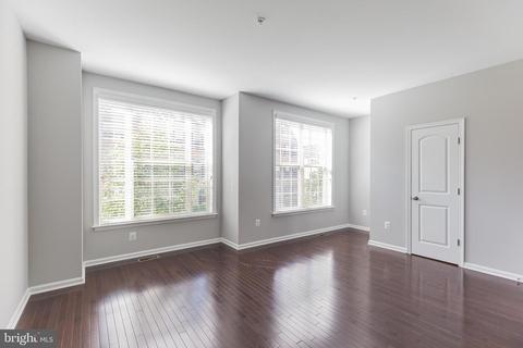 2535 Standifer Pl, Lanham, MD 20706 photo 9