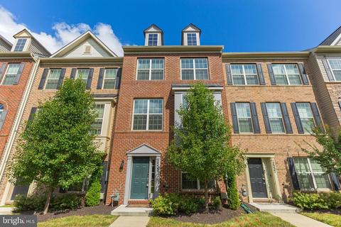 2535 Standifer Pl, Lanham, MD 20706 photo 1