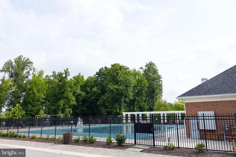 9411 Geaton Park Pl, Lanham, MD 20706 photo 27