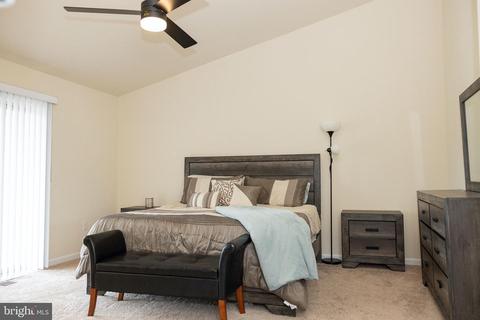 9411 Geaton Park Pl, Lanham, MD 20706 photo 19
