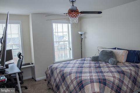 9411 Geaton Park Pl, Lanham, MD 20706 photo 18
