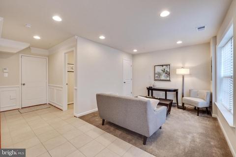 9002 Ruby Lockhart Blvd, Lanham, MD 20706 photo 4