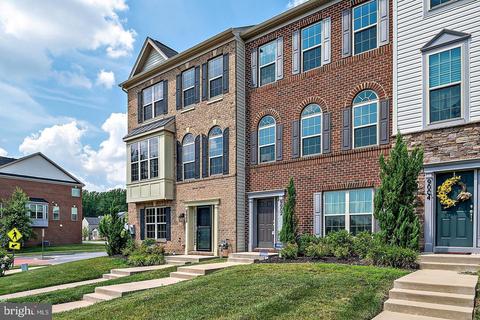 9002 Ruby Lockhart Blvd, Lanham, MD 20706 photo 2