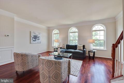 9002 Ruby Lockhart Blvd, Lanham, MD 20706 photo 8