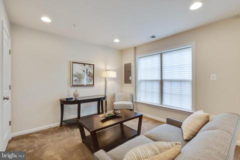9002 Ruby Lockhart Blvd, Lanham, MD 20706 photo 3