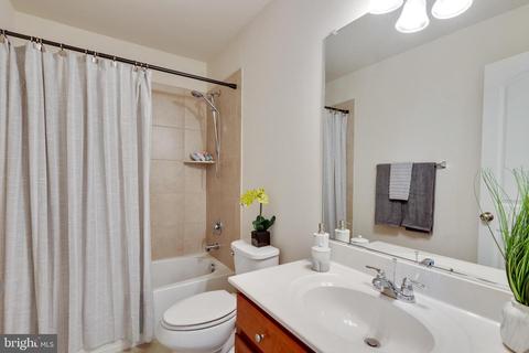 9002 Ruby Lockhart Blvd, Lanham, MD 20706 photo 20