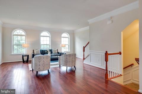 9002 Ruby Lockhart Blvd, Lanham, MD 20706 photo 9