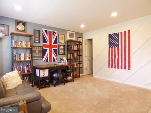 9802 Smithview Pl, Lanham, MD 20706 photo 3